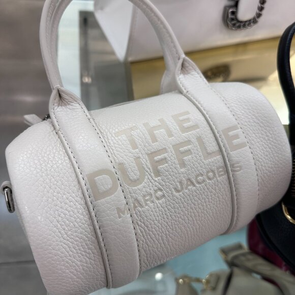 NWT！NEW！Marc Jacobs Mini Duffle Bag -WHITE  Pebble Leather Women - Picture 3 of 11